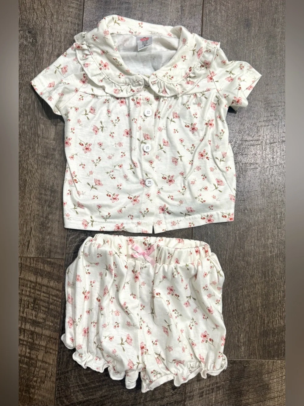 Vintage Style Baby Girl Floral 2 Piece Pajama Set Short Sleeve Top and Shorts